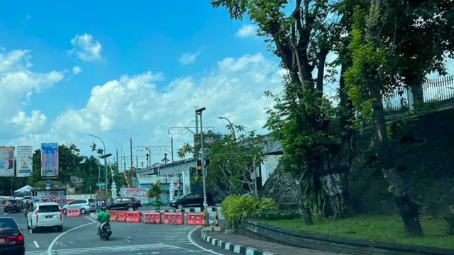 Atasi Kemacetan, Yogyakarta Berlakukan Sistem Buka Tutup Jalan - GenPI.co JOGJA