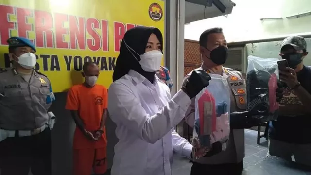 Pengayuh Becak di Yogyakarta Lakukan Tindak Asusila ke 2 Bocah - GenPI.co JOGJA