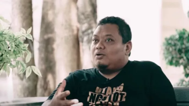 Kisah Pemilik Kedai Digital Yogyakarta, Dimulai dari Jual Stiker - GenPI.co JOGJA