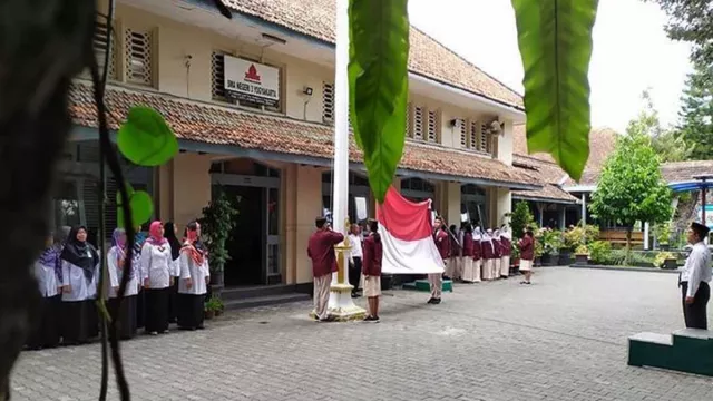 3 Orang Top Alumnus SMA Negeri 3 Yogyakarta, Ada Yoyok! - GenPI.co JOGJA