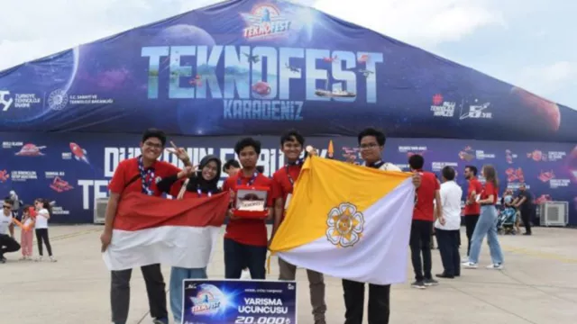 Top! UGM Juara III Kompetisi Model Satelit di Turki Teknofest - GenPI.co JOGJA