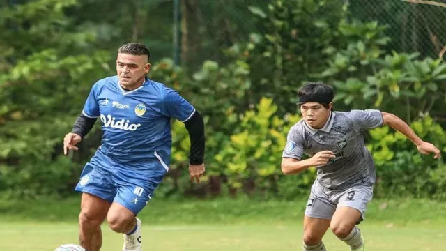 Asah Kemampuan, Skuad PSIM Jogja Uji Tanding Lawan Borneo FC - GenPI.co JOGJA