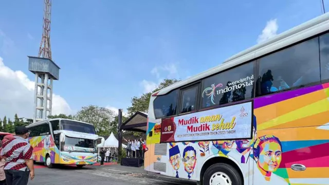 Libur Nataru, Tiket Bus dari Terminal Giwangan Yogyakarta Habis Terjual - GenPI.co JOGJA