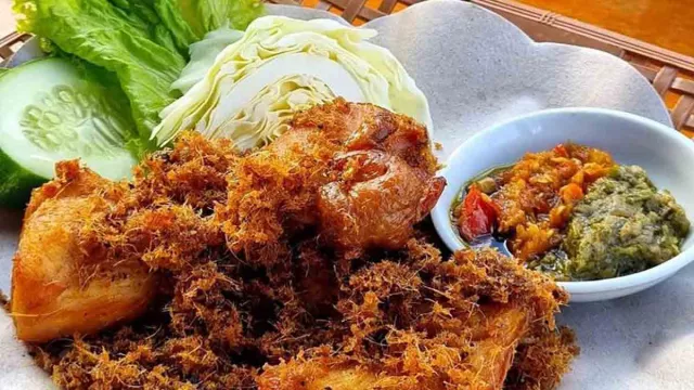 Resto Ayam Tak Goreng di Yogyakarta, Rasanya Juara! - GenPI.co JOGJA