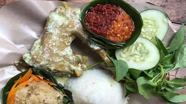 Nasi Bakar Wirosaban di Yogyakarta, Ada Menu Ingkung Mini! - GenPI.co JOGJA