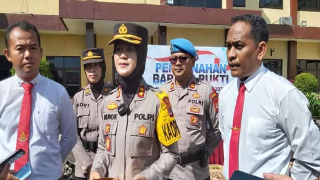 Operasi Pekat, Polres Kulon Progo Sita 10,3 Kilogram Bubuk Mesiu - GenPI.co JOGJA