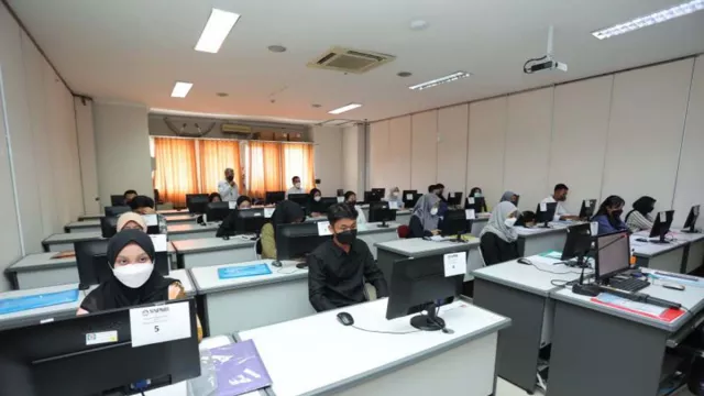 13.448 Peserta Ikuti Ujian UTBK SNBT di UGM Yogyakarta - GenPI.co JOGJA
