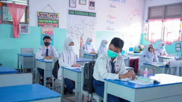 Sekolah Tatap Muka di Pontianak Mulai Diterapkan Secara Total - GenPI.co KALBAR Sekolah Tatap Muka di Pontianak Mulai Diterapkan Secara Total - GenPI.co KALBAR