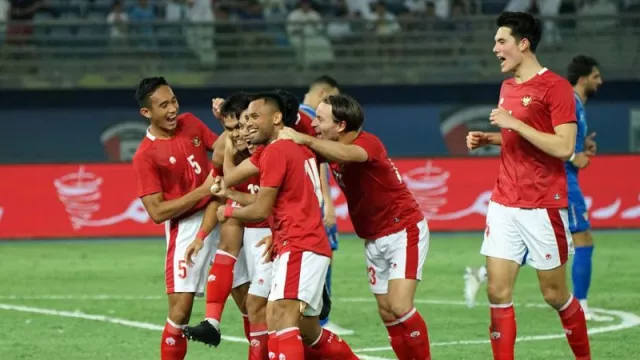 Pesta Gol Atas Nepal, Indonesia Lolos ke Piala Asia 2023 - GenPI.co KALBAR