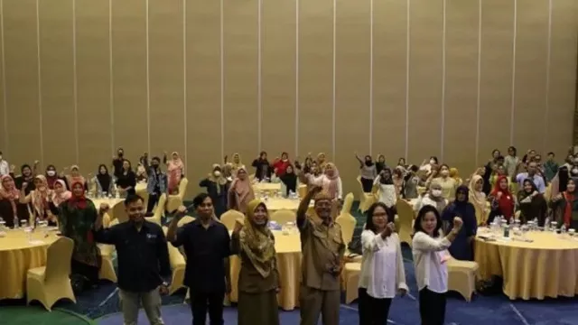 100 UMKM di Singkawang Dilatih Manfaatkan Teknologi Digital - GenPI.co KALBAR