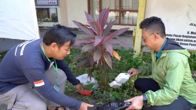 World Cleanup Day, Mahasiswa Untan Dianjurkan Dirikan Bank Sampah - GenPI.co KALBAR