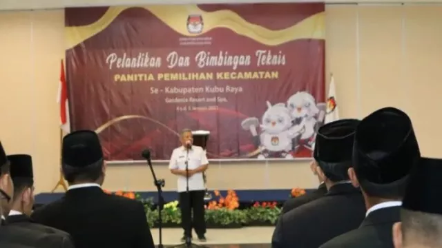 PPK Kubu Raya Diminta Utamakan Tanggung Jawab Sukseskan Pemilu 2024 - GenPI.co KALBAR