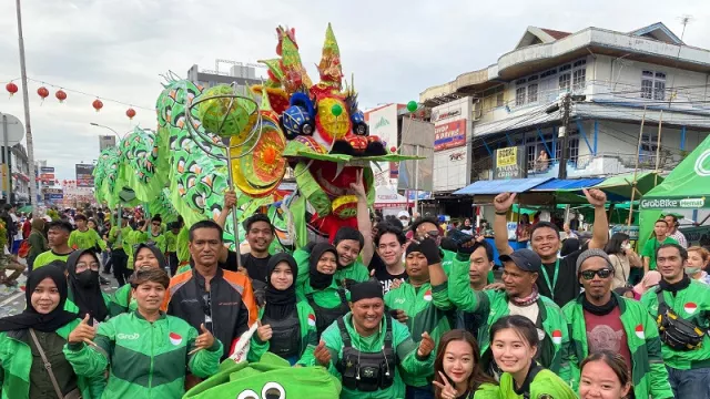 Dukung Festival Cap Go Meh Pontianak & Singkawang, Grab Siapkan Lebih dari 450 GrabCar Rental - GenPI.co KALBAR