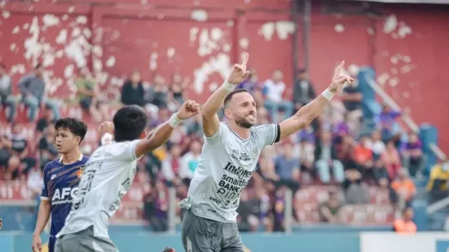 Tekuk Persis Solo 3-1, Bali United Torehkan Kemenangan Ketiga Beruntun - GenPI.co KALBAR