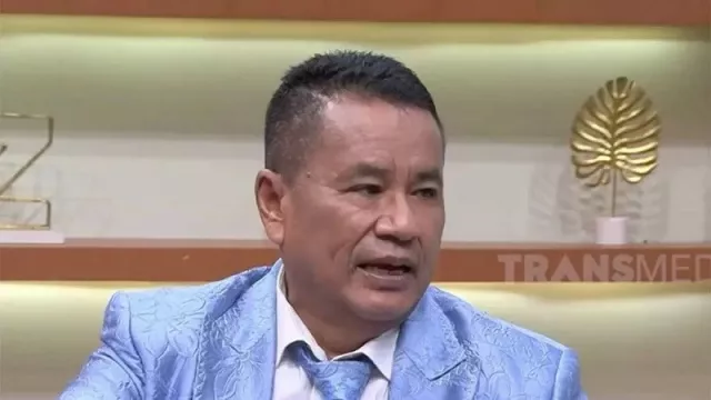Perseteruan Berlanjut, Hotman Paris Ogah Damai dengan Razman Nasution - GenPI.co KALBAR