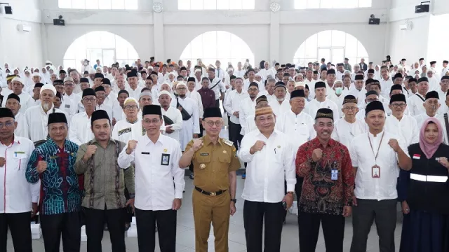638 JCH Ikut Manasik Haji, Edi Rusdi Kamtono Ingatkan Jaga Kesehatan - GenPI.co KALBAR