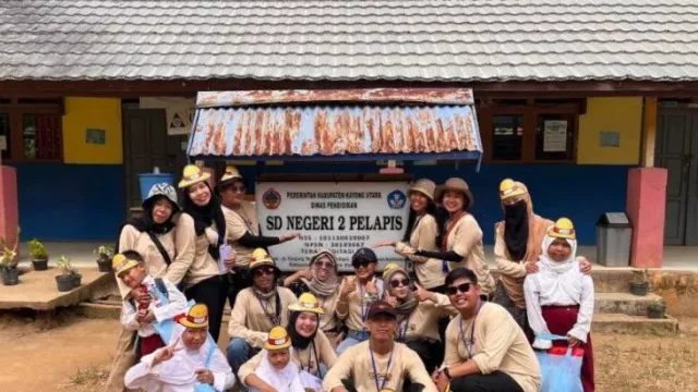 Promosikan Destinasi Wisata, Komunitas Mari Melihat Gelar Travelling ke Desa Pelapis KKU - GenPI.co KALBAR