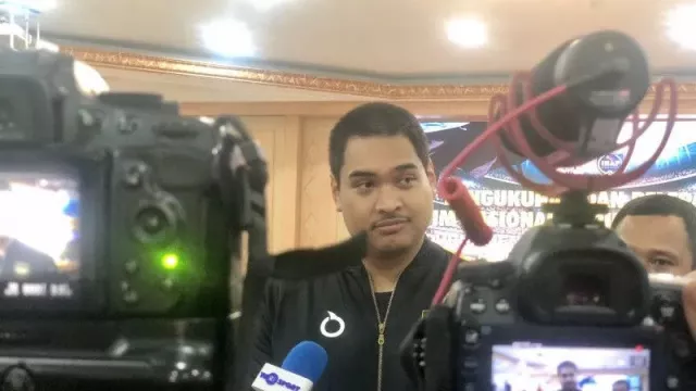 Suporter Liga 1 Diminta Saling Amankan Suporter Lain, Kata Menpora Dito - GenPI.co KALBAR