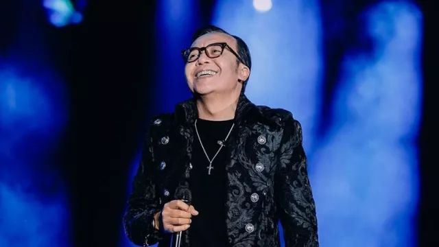 Ari Lasso Dilarang Nyanyikan Lagu Penjaga Hati oleh Piyu Padi - GenPI.co KALBAR