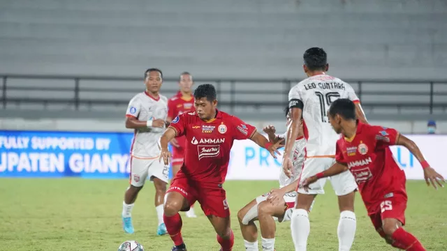 Kalah dari Borneo FC, Pelatih Persija Sesalkan Masalah Ini - GenPI.co KALTIM