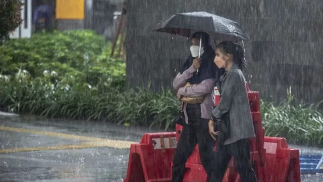 Kabar BMKG Hari Ini, Waspada Hujan Lebat dan Angin Kencang - GenPI.co KALTIM