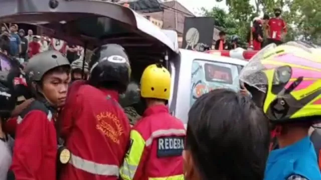 Sopir Tabrak Toko dan Picu Kebakaran, 5 Tahun Penjara Menanti - GenPI.co KALTIM