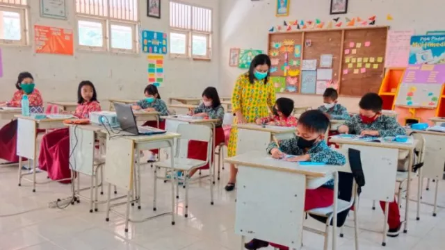 Daerah di Kaltim Ini Bakal Menerapkan PTM 100 Persen di Kelas - GenPI.co KALTIM