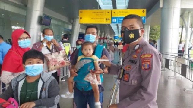 Hepatitis Misterius, Pemeriksaan di Bandara Samarinda Ketat - GenPI.co KALTIM