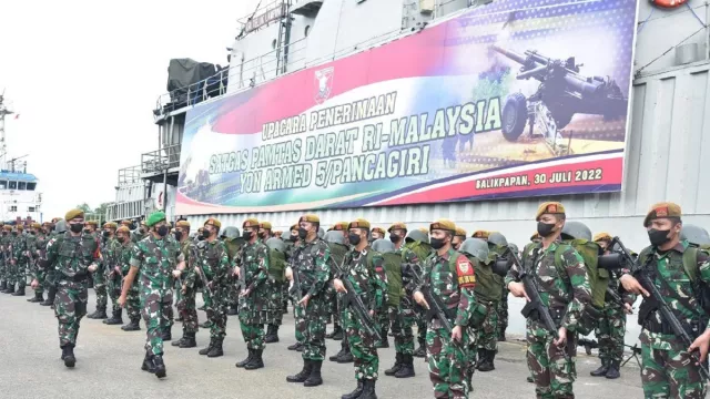 450 Prajurit TNI Datang, Perbatasan Kalimantan Bakal Aman - GenPI.co KALTIM