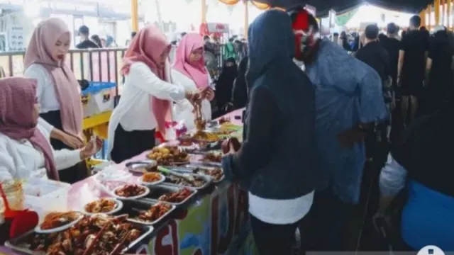 Rekomendasi Ngabuburit di Samarinda, Yuk ke Wisata Belanja Ramadan GOR Segiri! - GenPI.co KALTIM