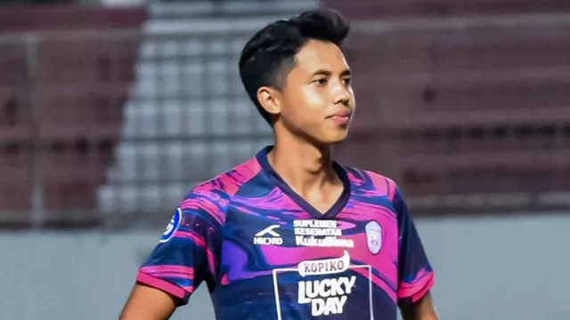 Profil Ikhsan Nul Zikrak, Rekrutan Baru Borneo FC - GenPI.co KALTIM