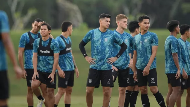 2 Pemain Belum Bergabung Pemusatan Latihan Borneo FC di Yogyakarta - GenPI.co KALTIM 2 Pemain Belum Bergabung Pemusatan Latihan Borneo FC di Yogyakarta - GenPI.co KALTIM