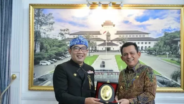 Bertemu dengan Gubernur Kepri, Ini Pesan Ridwan Kamil - GenPI.co KEPRI