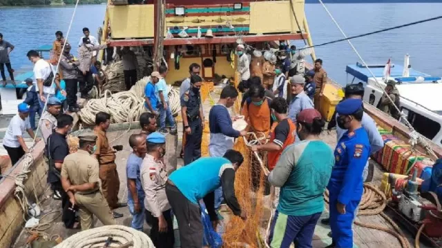 Tangkap Ikan di Natuna, Kapal Asal Pantura Disanksi Ratusan Juta - GenPI.co KEPRI