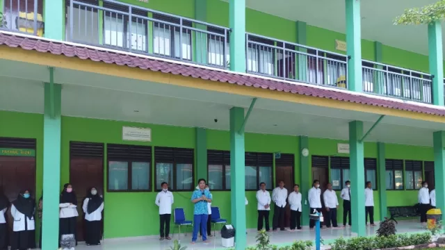 Lowongan Kerja di MAN Insan Cendekia Batam, Cek Kualifikasinya! - GenPI.co KEPRI Lowongan Kerja di MAN Insan Cendekia Batam, Cek Kualifikasinya! - GenPI.co KEPRI