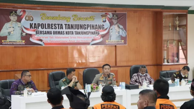 Kapolresta Tanjung Pinang Temui Puluhan Ormas, untuk Apa? - GenPI.co KEPRI