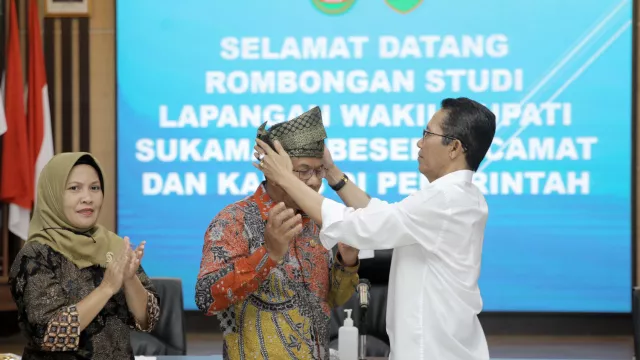 Wakil Bupati Tanah Borneo Boyong Camat dan Kepala Desa ke Batam - GenPI.co KEPRI