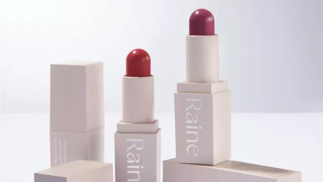Raisa Luncurkan 2 Produk Lipstik dari Label Raine Beauty - GenPI.co KEPRI