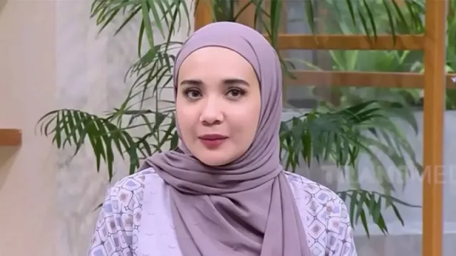 Zaskia Sungkar Trauma Pakai Test Pack, Ikhlas Terima Kenyataan - GenPI.co KEPRI