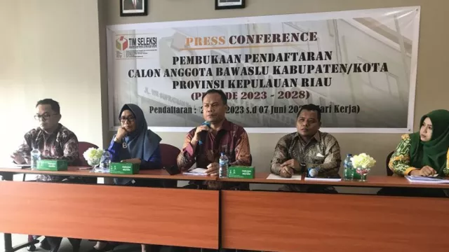 Lowongan Kerja Kepri: Pendaftaran Calon Anggota Bawaslu Dibuka - GenPI.co KEPRI