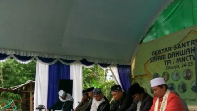 Paduan Keren, Wisata Religi dan Alam di Sitiarjo - GenPI.co