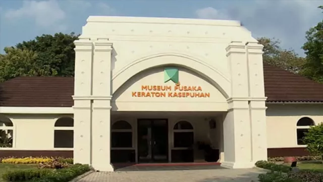 Kenali Sejarah di Museum Pusaka Keraton Kasepuhan Cirebon - GenPI.co