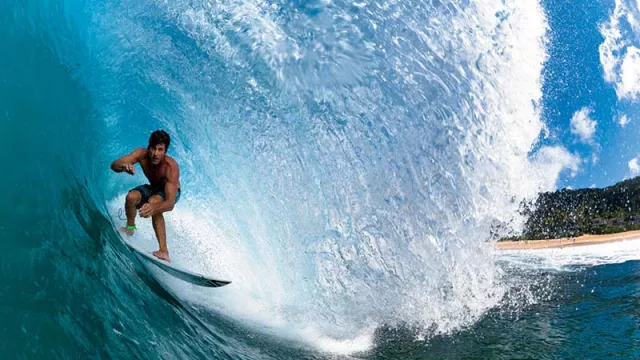 Surfer Dunia Siap Taklukan Ombak Krui Pro 2018 - GenPI.co