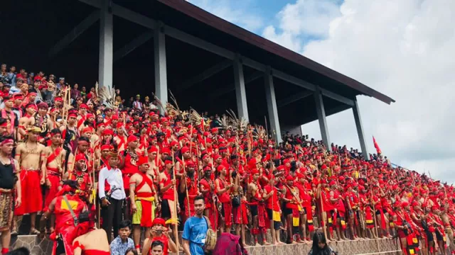 Gawai Dayak Suguhkan Solidaritas Sosial - GenPI.co
