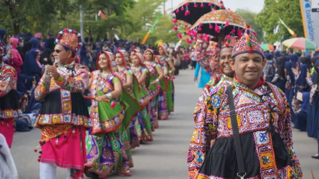 Atraksi Multi Budaya di Erau Adat Kutai dan EIFAF 2018 - GenPI.co