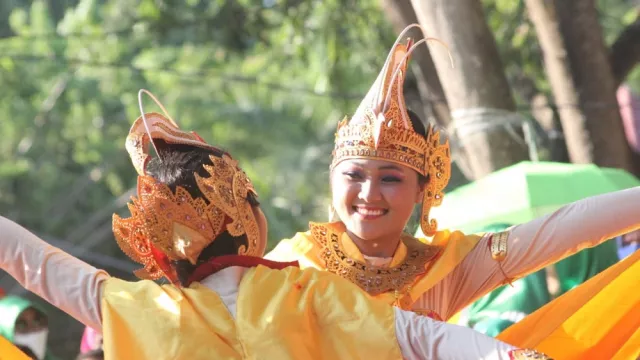 Inspirasi Damai dari Festival Pesona Danau Limboto 2018 - GenPI.co