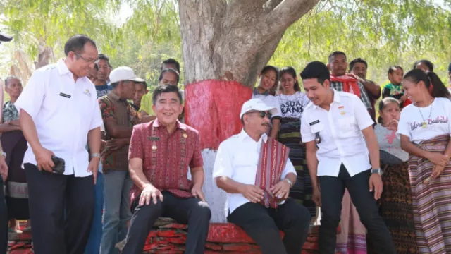 Menpar Berharap Ada Destinasi Digital di Pohon Asam Jokowi - GenPI.co