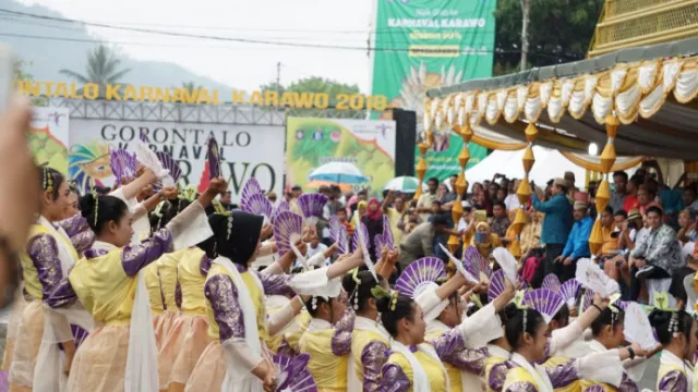 Pembukaan Gorontalo Karnaval 2018, Puluhan Siswi Ikut Menari - GenPI.co