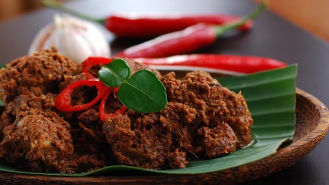 Peneliti Ungkap Fakta Menarik Rendang - GenPI.co