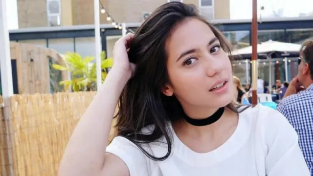 Tampil Kece,Pevita Pearce Buktikan Keindahan Fulan Fehan NTT - GenPI.co